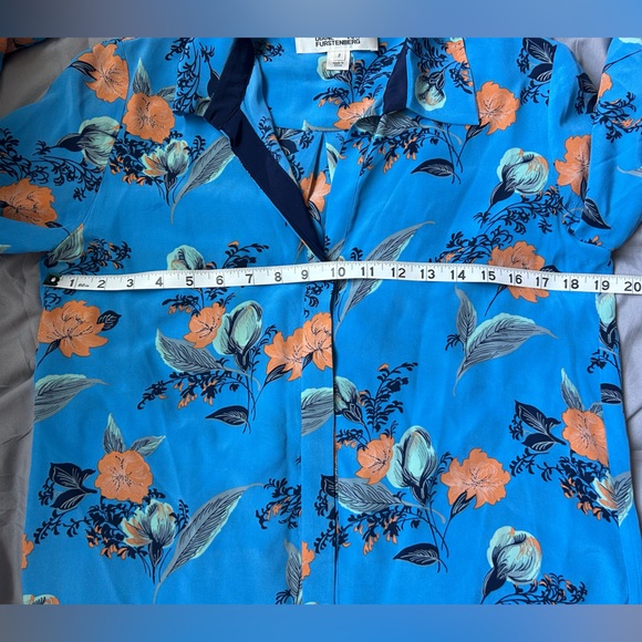 Diane Von Furstenberg Belted Oversized Shirt Dress - Picture 10 of 11